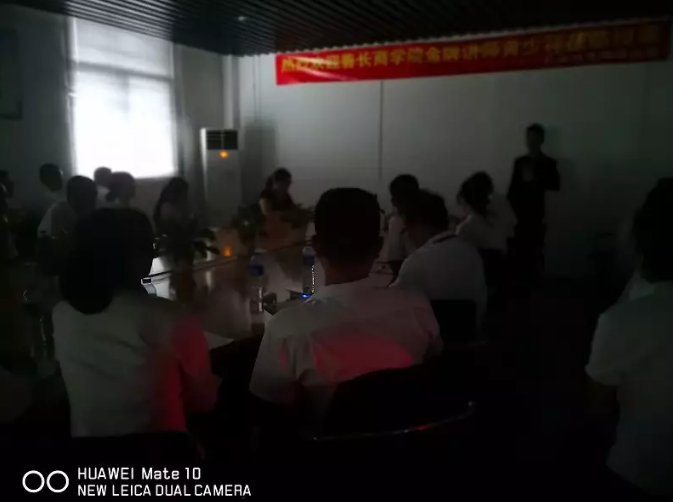 ��������������(sh��)�ڱ��������A�ڈ�(zh��)�С���Ӗ(x��n)���(d��ng)����